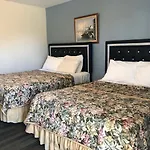 E-Lodge Motel